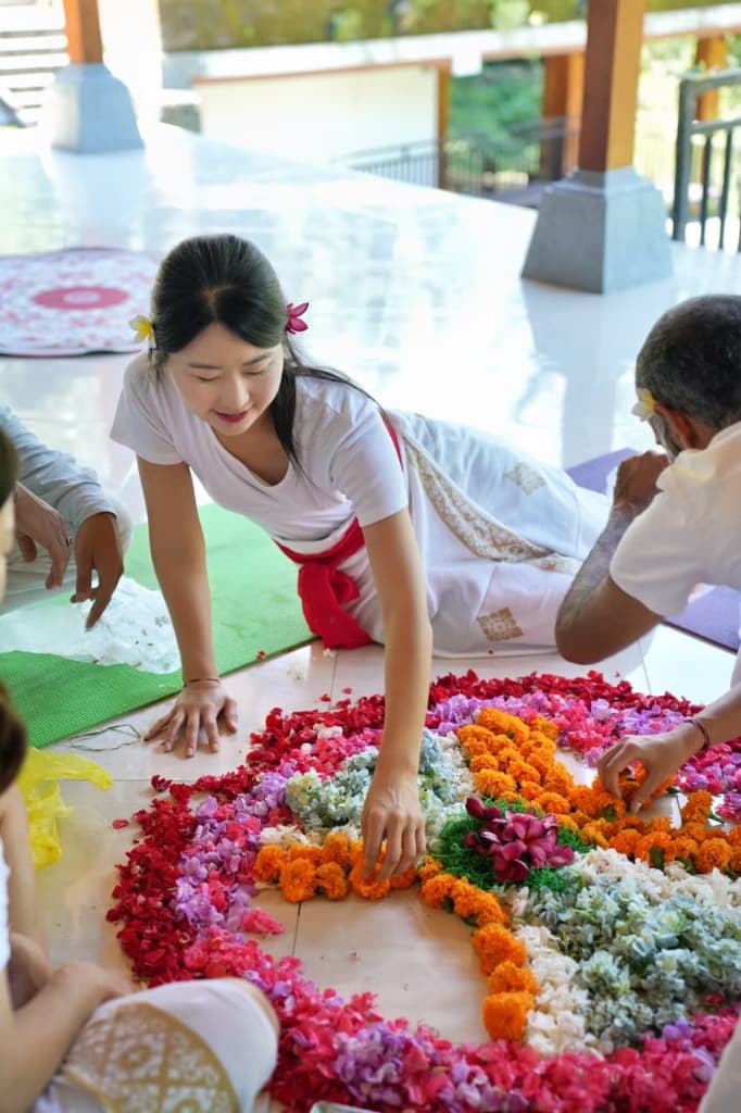 Traditional Balinese Gebogan Offering Workshop Gallery visual 1