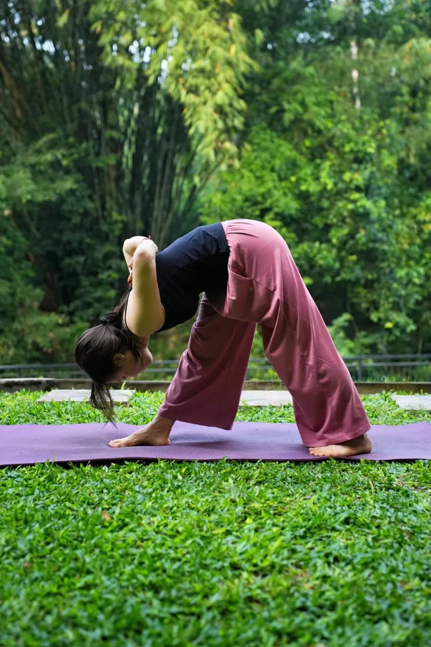 Parsvottanasana