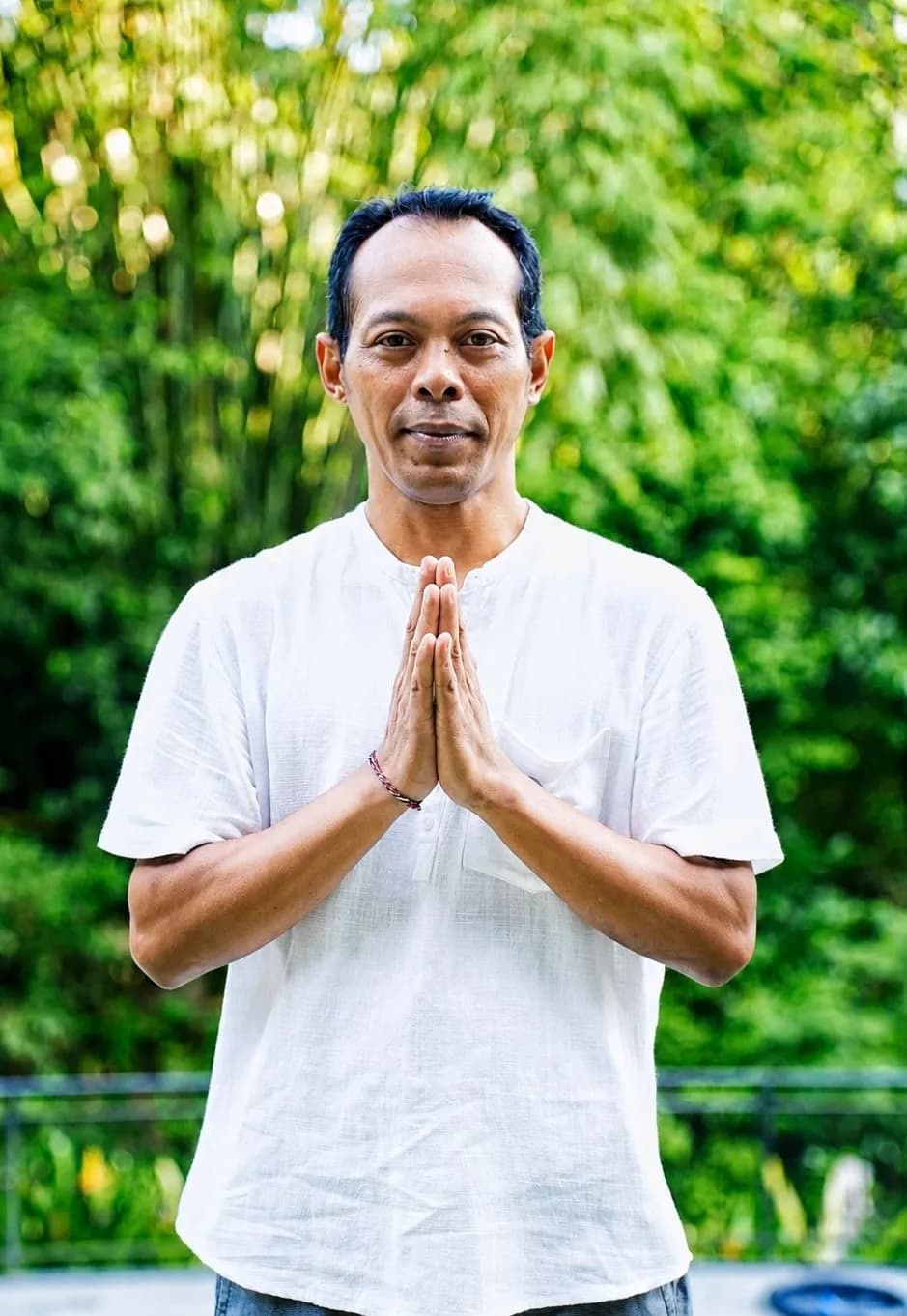 Dewa Ji yoga teacher at Bali YTTC