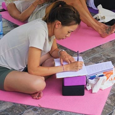 What the Yoga Sutras Taught Me About Teaching