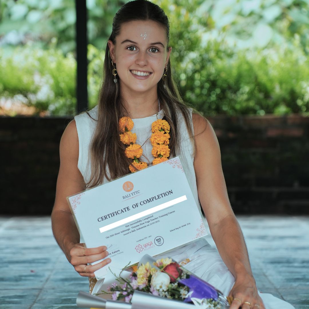 200 hour yoga teacher training in Bali 3 Graduate student from Bali YTTC - Yoga Teacher Training Bali